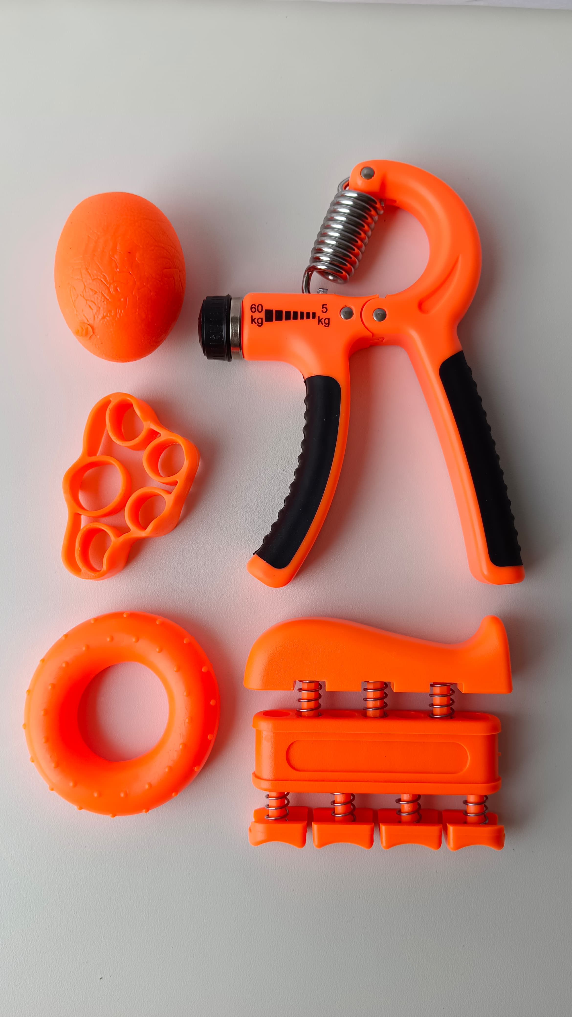 Vista 2 de KIT EJERCITADOR DE MANO - COLOR: NARANDO